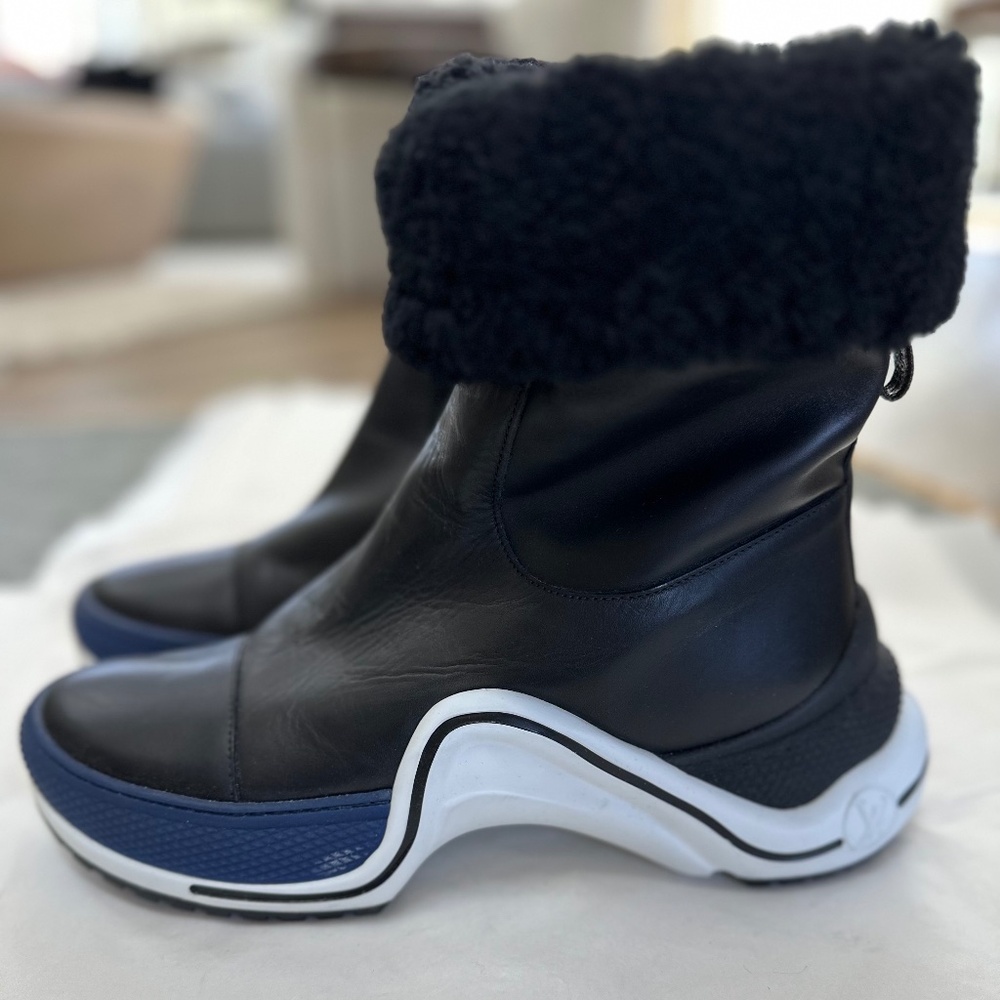 NEW LOUIS VUITTON LV ARCHLIGHT FLAT SHOES 1t0503g 39.5 100% AUTH.